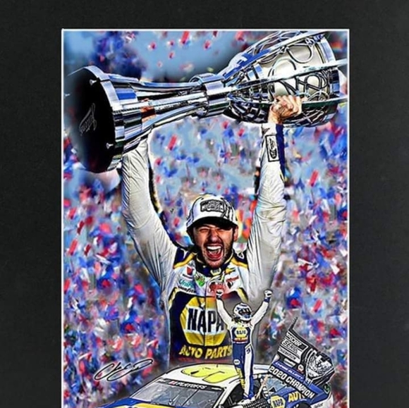 Meet your Posher, Kimmi - Picture 5 of 5